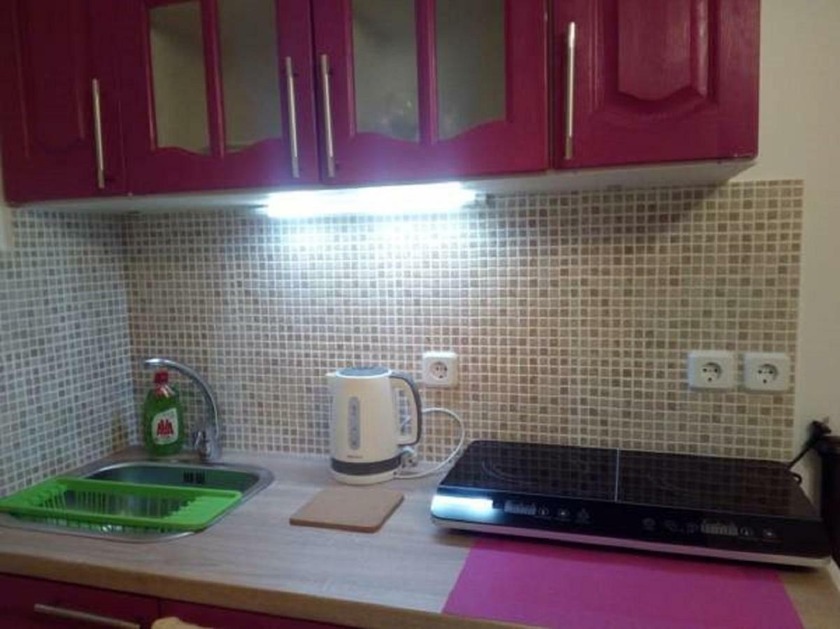 Comfortable Inexpensive Apartmets Near Metro Атина Екстериор снимка